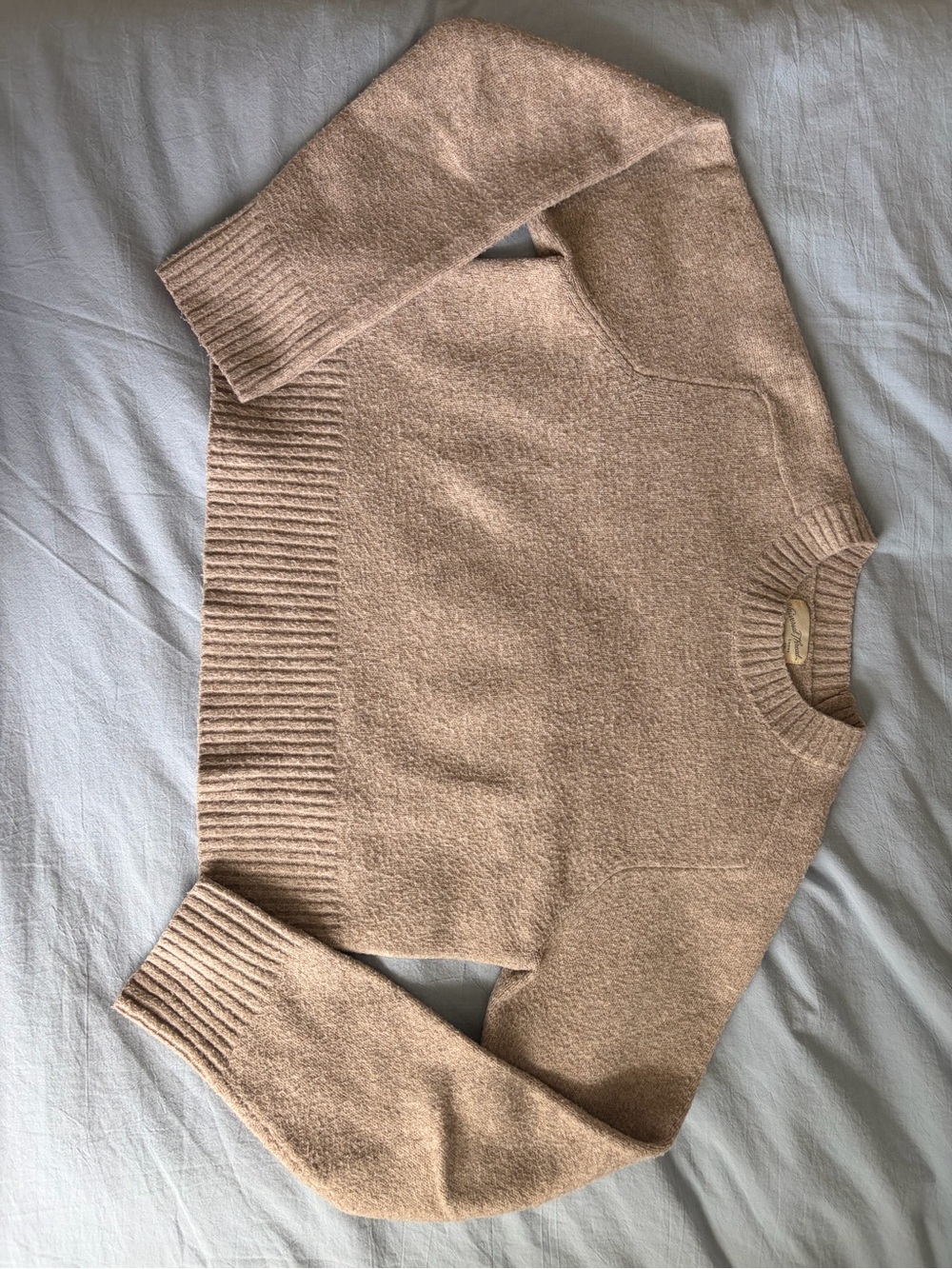 Universal Thread Women's Crewneck Sweater in Light Beige